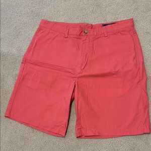 Men's Vineyard Vines Red Flat Front Shorts